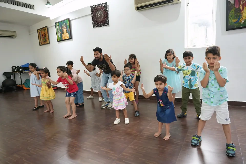 Bollywood Dance course thumbnail