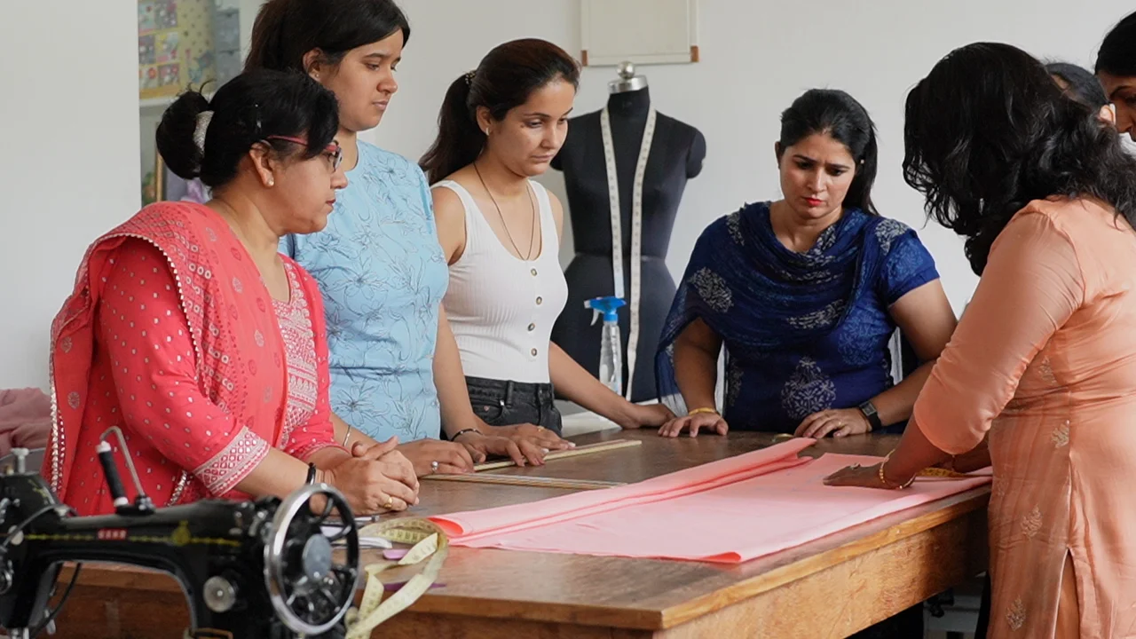 Fashion Designing session photo 7