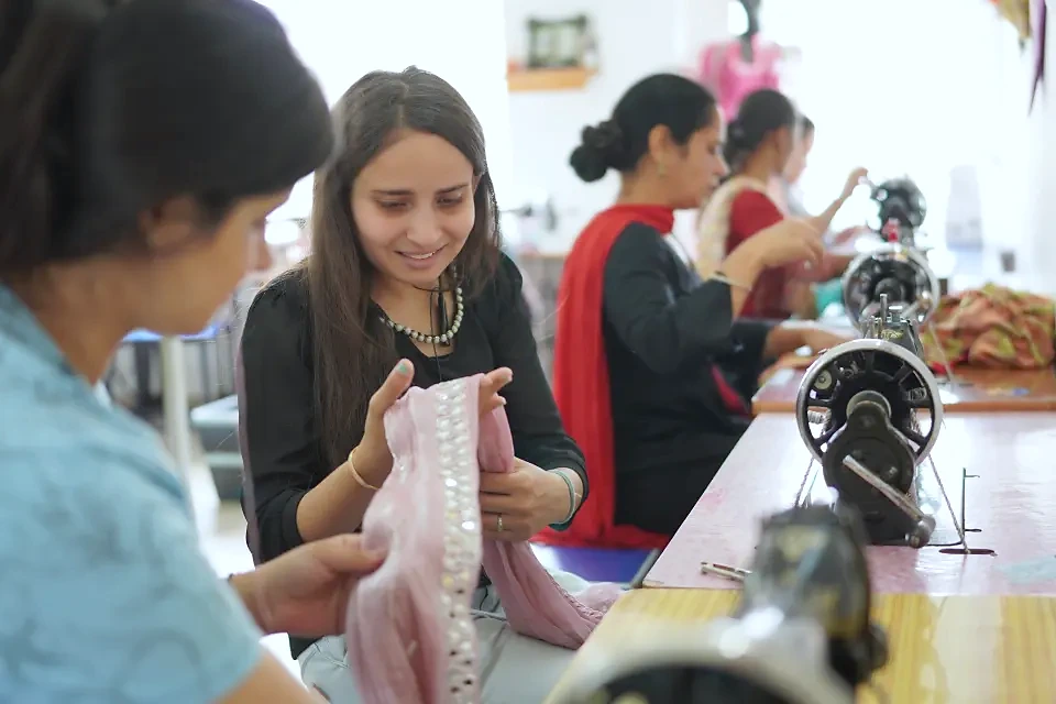 Fashion Designing course thumbnail